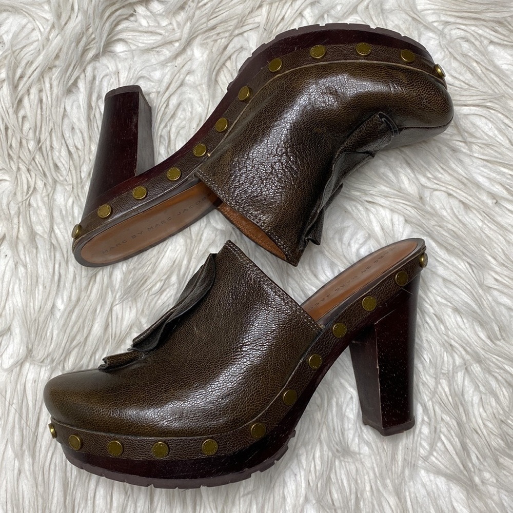 Marc by Marc Jacobs studded leather clogs - Picture 3 of 11